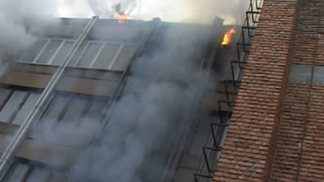 Tűz a kaposvári volt SZÜV-székházban