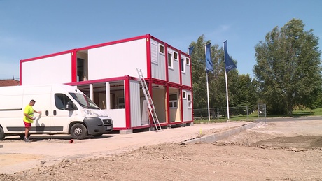 Gőzerővel épül az ideiglenes buszpályaudvar Kaposváron