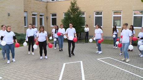 Flashmob a kaposvári kórház nyílt napján